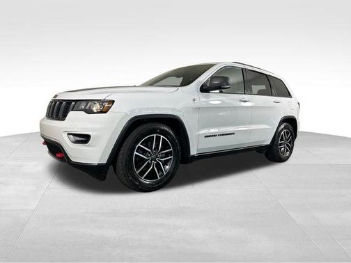 Bright White Clearcoat 2019 Jeep Grand Cherokee Trailhawk