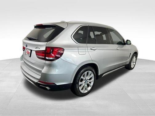 Glacier Silver Metallic 2018 BMW X5 xDrive50i