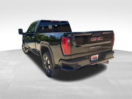 Onyx Black 2024 GMC Sierra 2500 Denali