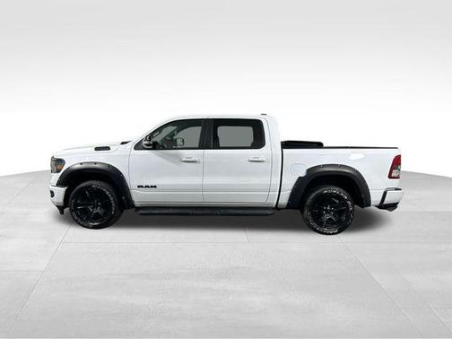 Bright White Clearcoat 2021 RAM 1500 Big Horn