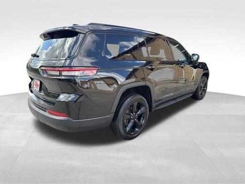Diamond Black 2023 Jeep Grand Cherokee L Limited