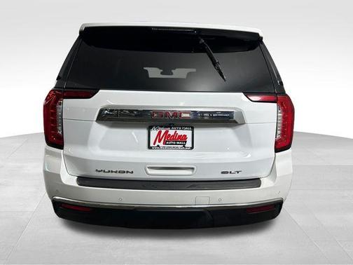 Summit White 2023 GMC Yukon XL SLT
