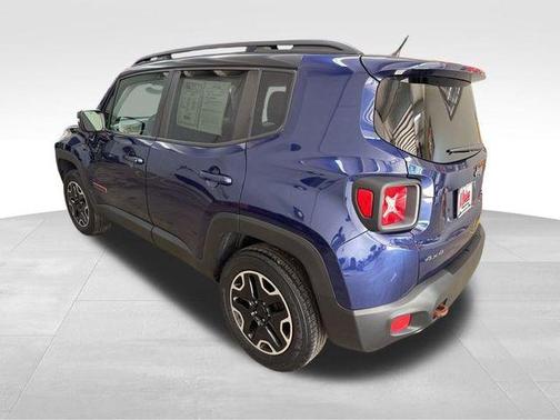 2016 Jeep Renegade Trailhawk