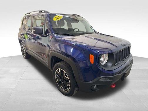 2016 Jeep Renegade Trailhawk
