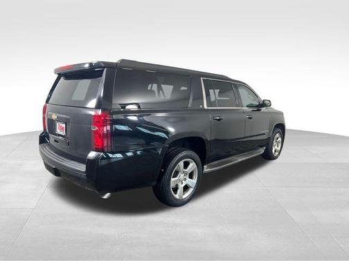 2016 Chevrolet Suburban LT