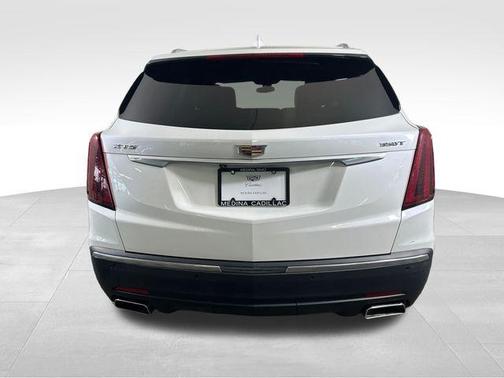 Crystal White Tri-Coat 2024 Cadillac XT5 Luxury