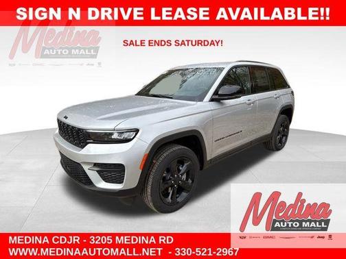 2025 Jeep Grand Cherokee Laredo