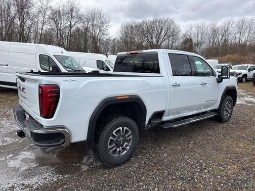 2026 GMC Sierra 2500 SLT