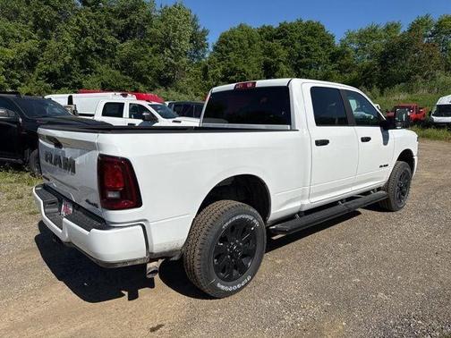 Bright White Clearcoat 2026 RAM 2500 Big Horn