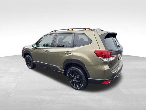 Autumn Green Metallic 2023 Subaru Forester Wilderness