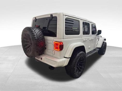 2021 Jeep Wrangler Unlimited Sahara Altitude