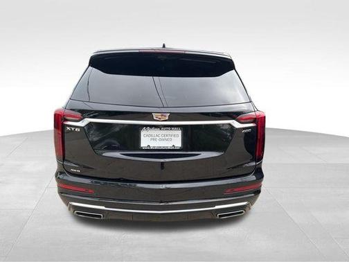 2022 Cadillac XT6 Premium Luxury AWD