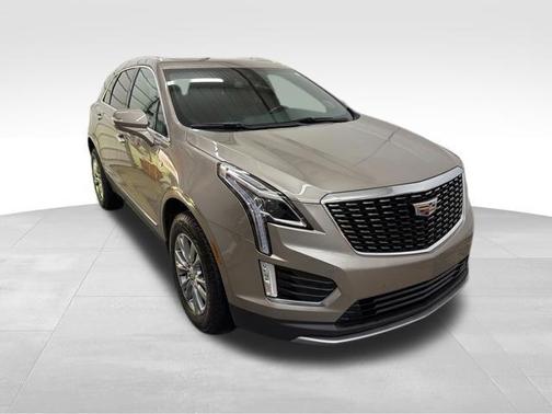 Latte 2023 Cadillac XT5 Premium Luxury