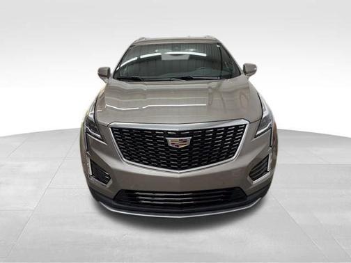 Latte 2023 Cadillac XT5 Premium Luxury