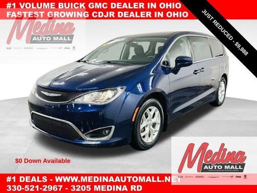 2018 Chrysler Pacifica Touring Plus