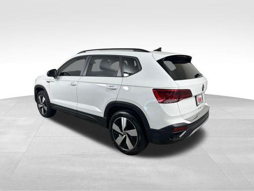 Pure White 2024 Volkswagen Taos 1.5T S