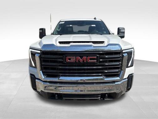 2025 GMC Sierra 3500 Pro