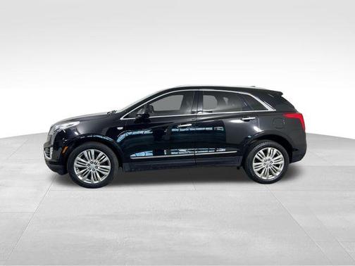 Stellar Black Metallic 2019 Cadillac XT5 Premium Luxury