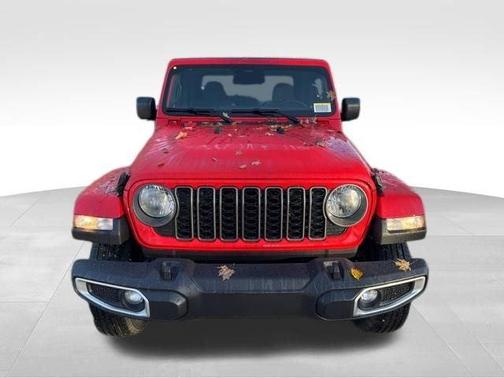 Firecracker Red 2026 Jeep Gladiator Sport