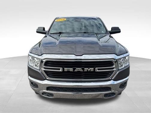 Granite Crystal Clearcoat Metallic 2019 RAM 1500 Big Horn