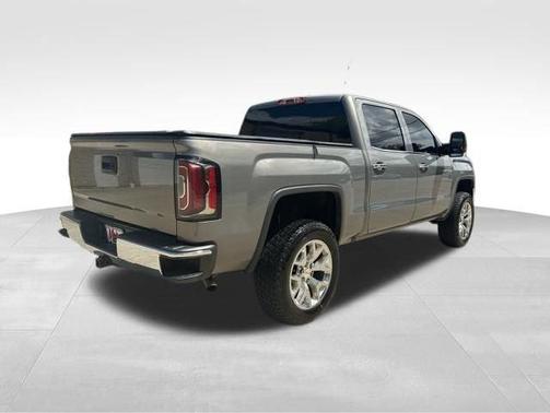 Pepperdust Metallic 2017 GMC Sierra 1500 SLT