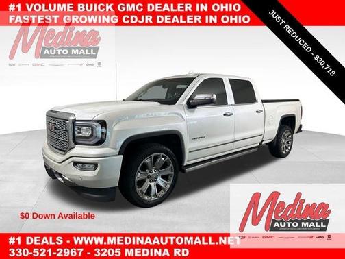 White Frost Tri-Coat 2017 GMC Sierra 1500 Denali