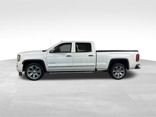 White Frost Tri-Coat 2017 GMC Sierra 1500 Denali