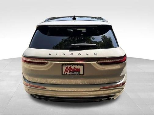Ceramic Pearl Metallic 2023 Lincoln Corsair Reserve