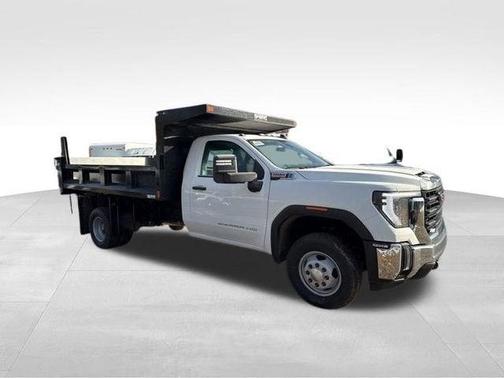 Summit White 2026 GMC Sierra 3500 Pro