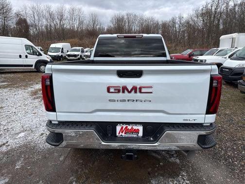 2026 GMC Sierra 2500 SLT