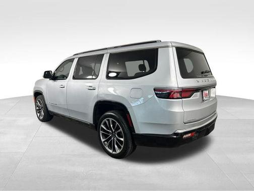 Silver Zynith 2022 Jeep Wagoneer Series III