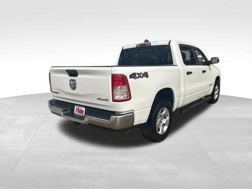 Bright White Clearcoat 2023 RAM 1500 Big Horn
