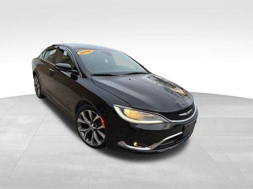 2016 Chrysler 200 C
