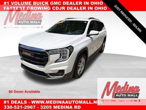 Summit White 2023 GMC Terrain SLE
