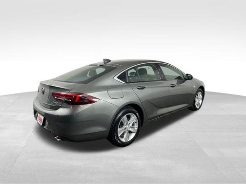 2018 Buick Regal Sportback Preferred