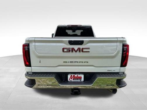 2025 GMC Sierra 3500 SLT