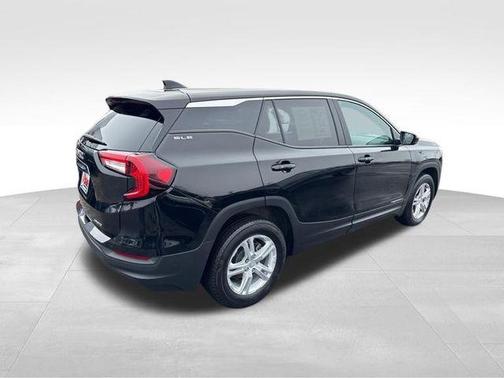 Ebony Twilight Metallic 2023 GMC Terrain SLE
