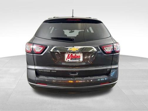 Tungsten Metallic 2017 Chevrolet Traverse 1LT