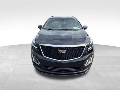 Stellar Black Metallic 2023 Cadillac XT5 Sport