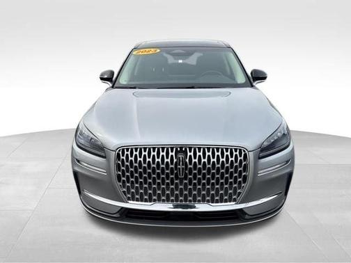 Silver Radiance Metallic 2023 Lincoln Corsair Standard