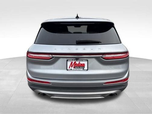 Silver Radiance Metallic 2023 Lincoln Corsair Standard