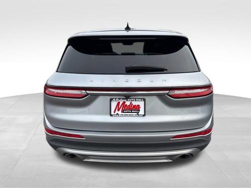 Silver Radiance Metallic 2023 Lincoln Corsair Standard
