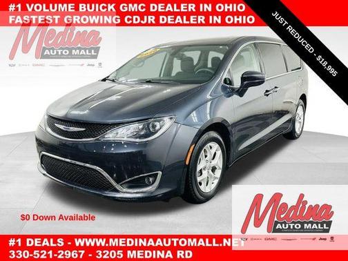 2020 Chrysler Pacifica Touring