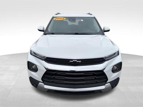 Summit White 2022 Chevrolet Trailblazer LT