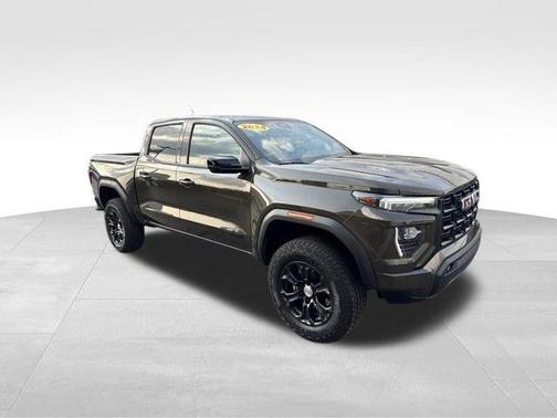 Deep Bronze Metallic 2024 GMC Canyon Elevation