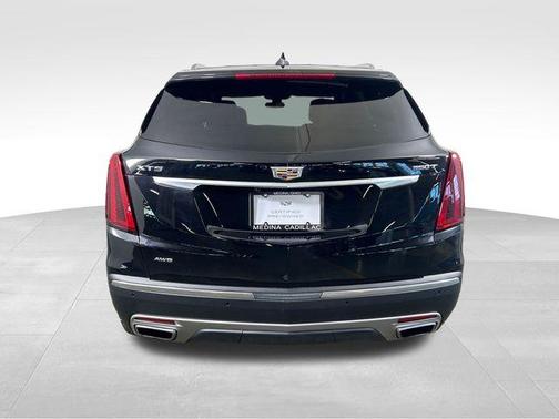Stellar Black Metallic 2023 Cadillac XT5 Premium Luxury
