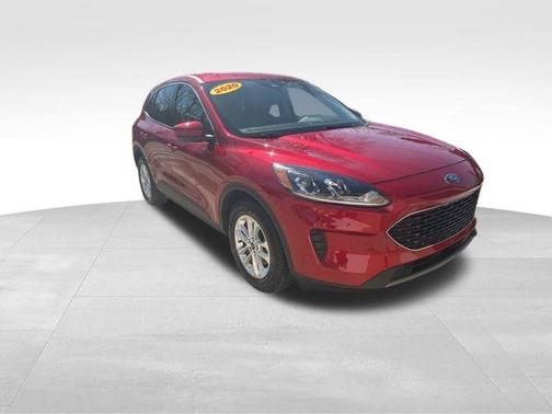 Rapid Red Metallic Tinted Clearcoat 2020 Ford Escape SE