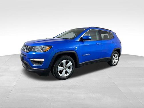 Laser Blue 2019 Jeep Compass Latitude