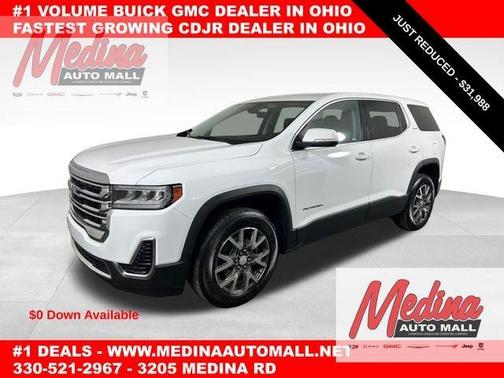 Summit White 2023 GMC Acadia SLE