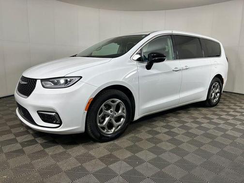 2024 Chrysler Pacifica Limited